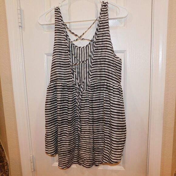 100% Viscose Coverup (G5) - Picture 3 of 4